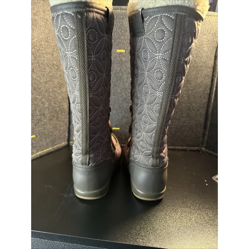 Helly Hansen Women's‎ Garibaldi Quilted Olive  Gray Tall Insulated Boots Size 6